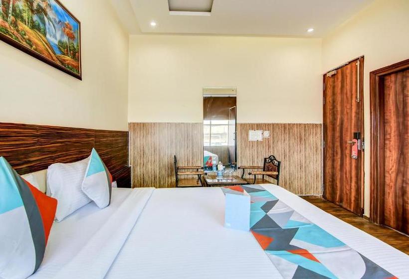 فندق Royal Woods