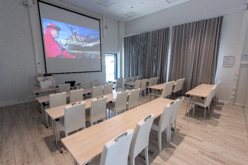 ホテル Seaside Glass Villas