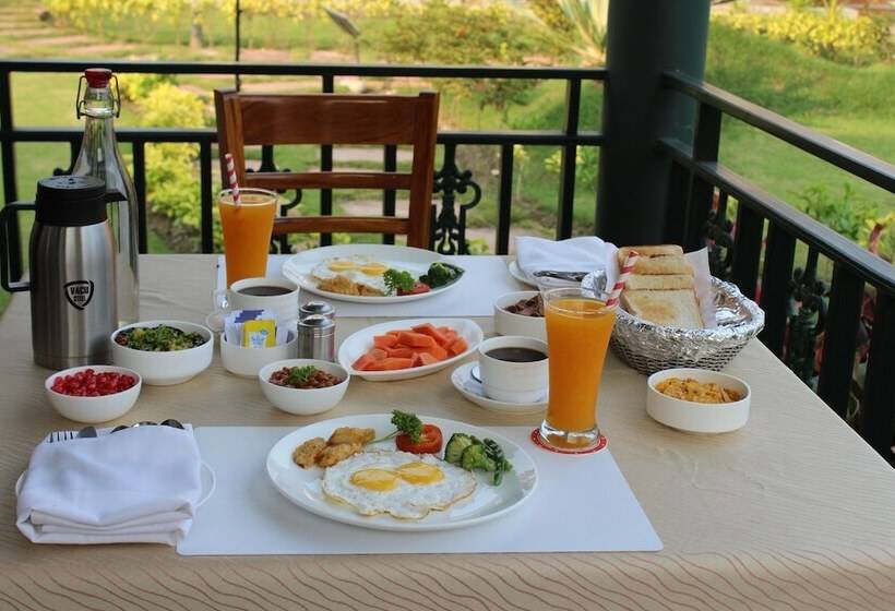 בית מלון כפרי The Tiger Groove Resort