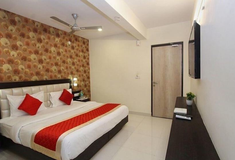 酒店 Vee Suites Bangalore