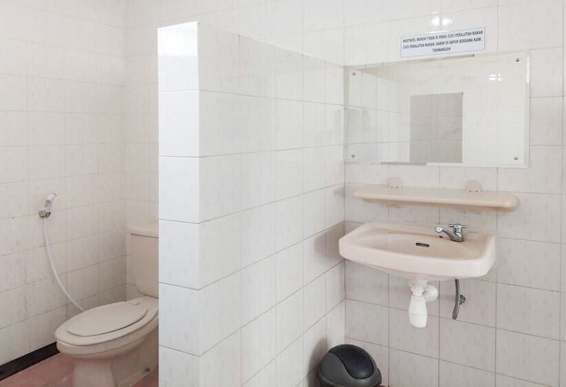 Отель Vanda Villa