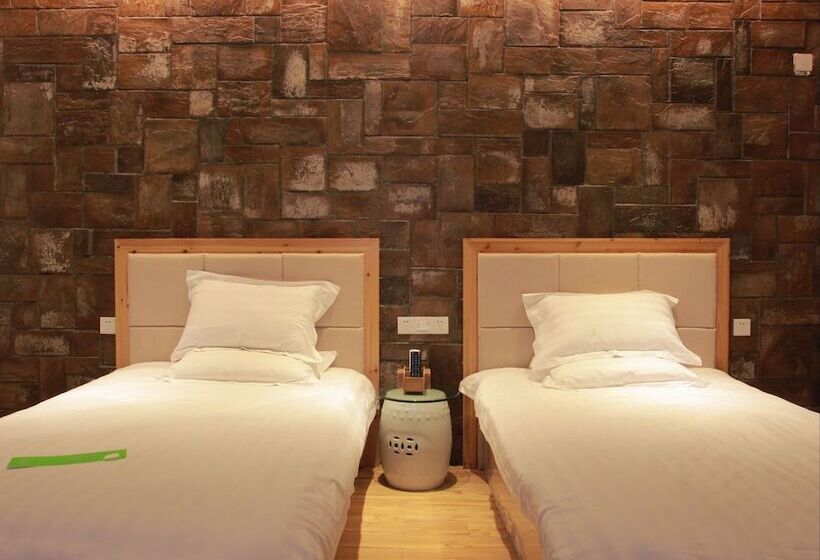 Отель Wuyishan Old Street Riverside