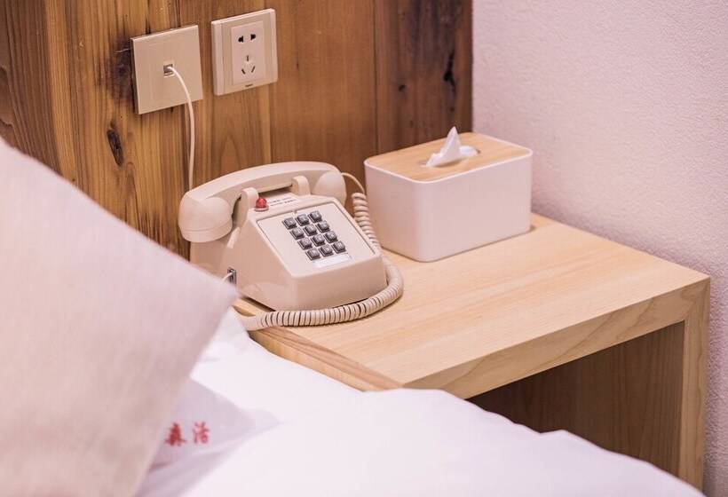 ホテル Wuyishan Old Street Sen Live British Inn