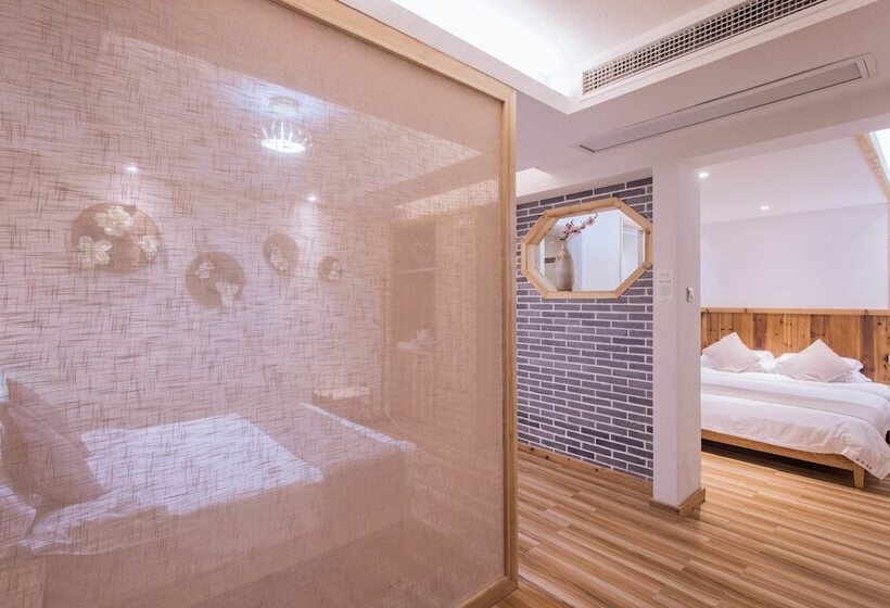 ホテル Wuyishan Old Street Sen Live British Inn