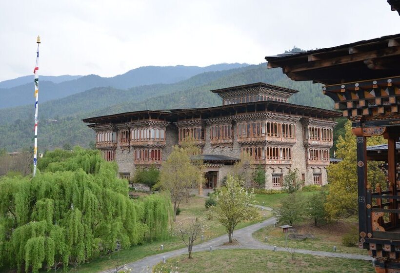 هتل Zhiwa Ling Heritage