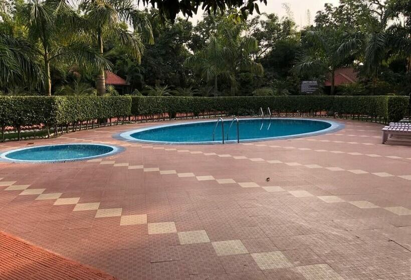Jungle Leela Resort