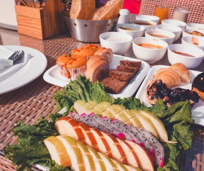 Manu Maharani Resorts