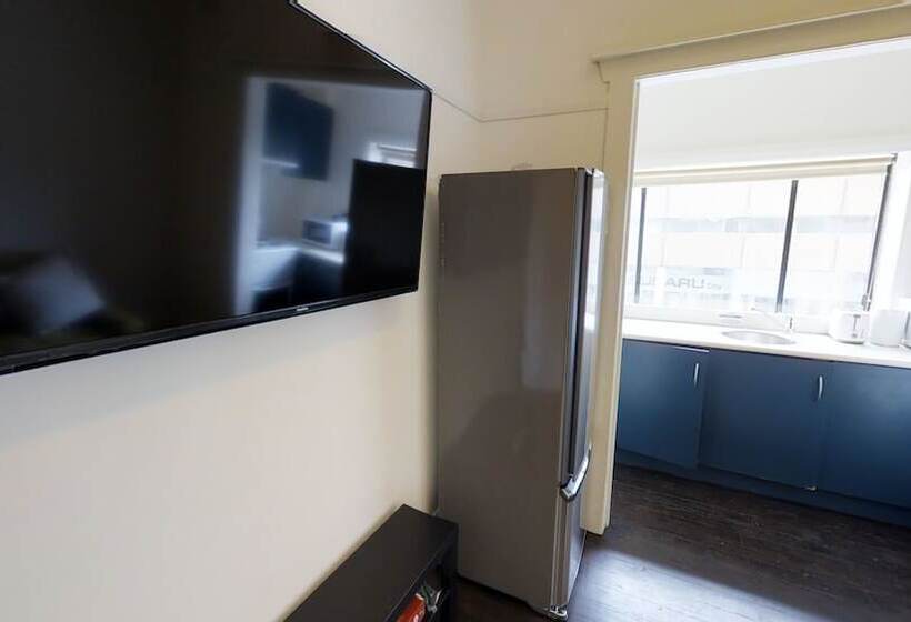 My Ho Yo Ho City Views Apartments