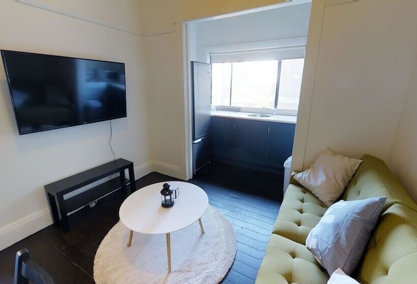 My Ho Yo Ho City Views Apartments