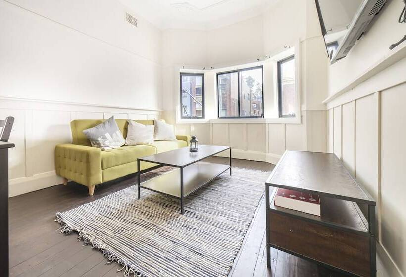 My Ho Yo Ho City Views Apartments