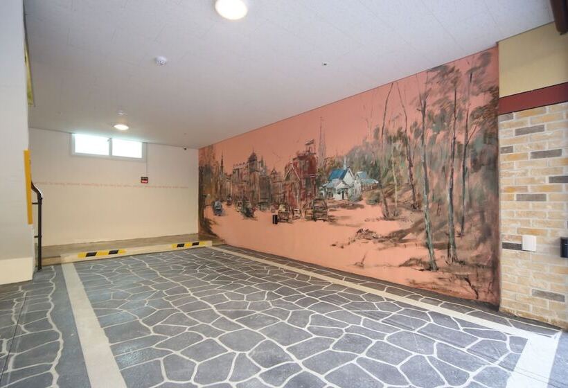 Отель Noble Muintel