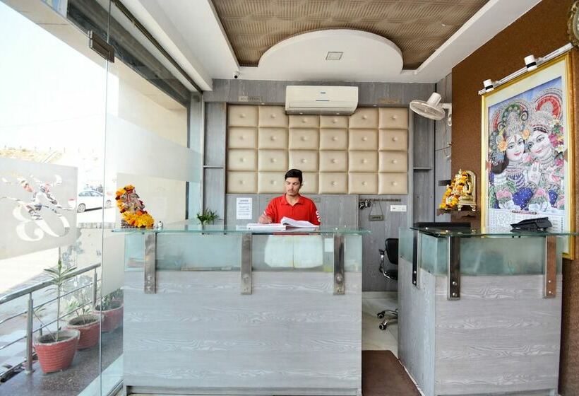 Oyo 27747 Hotel K B Residency