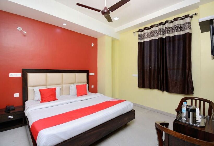 Oyo 27747 Hotel K B Residency