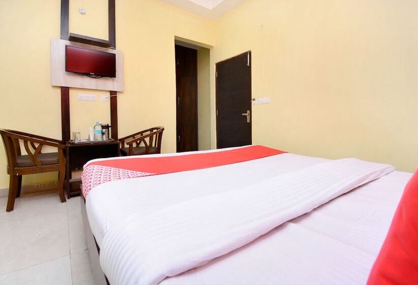 Oyo 27747 Hotel K B Residency
