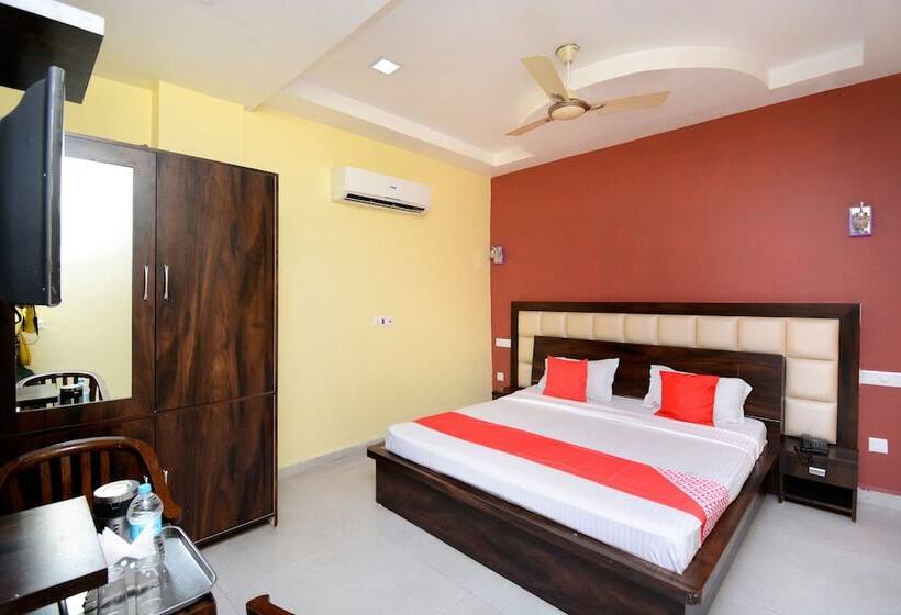 Oyo 27747 Hotel K B Residency
