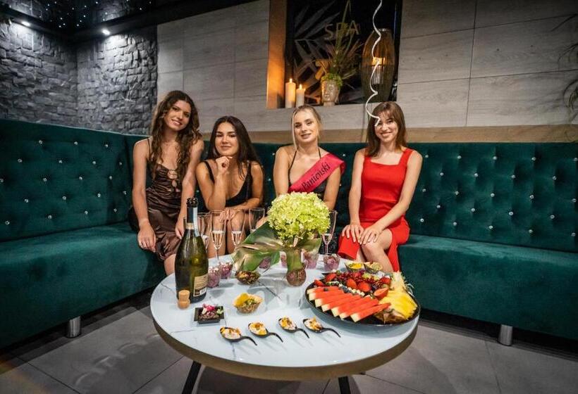 Seven Hotel Bytom   Katowice