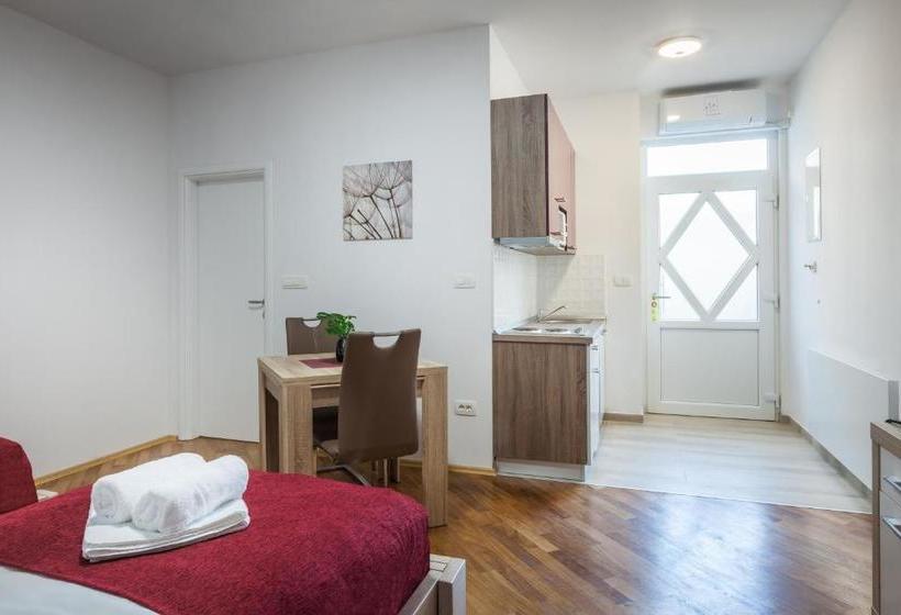 Studio Apartments Rados