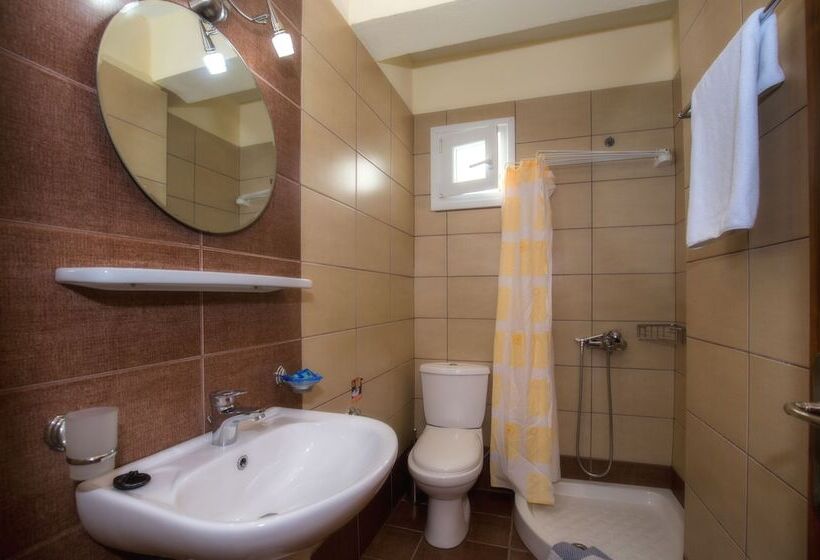 Famelia Studios Lampiris