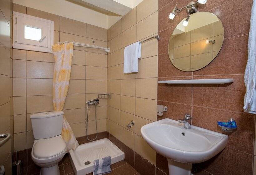 Famelia Studios Lampiris