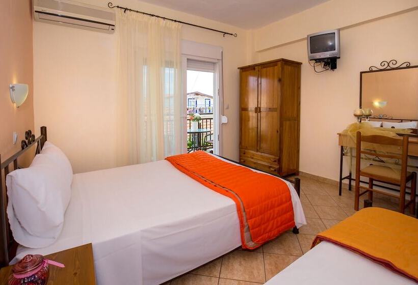 Famelia Studios Lampiris