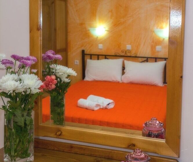 Famelia Studios Lampiris