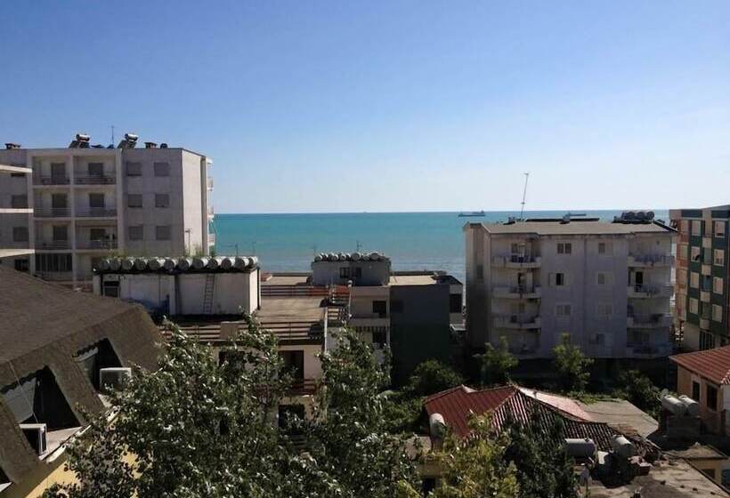 Sunrise Hotel çameria