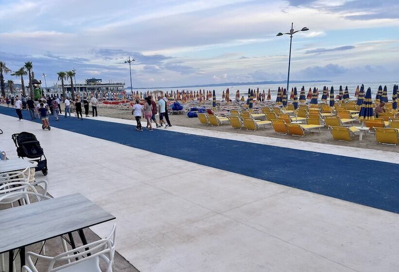 Sunrise Hotel çameria