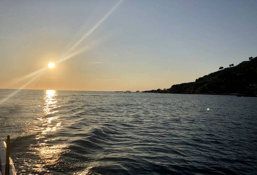 Sunrise Hotel çameria