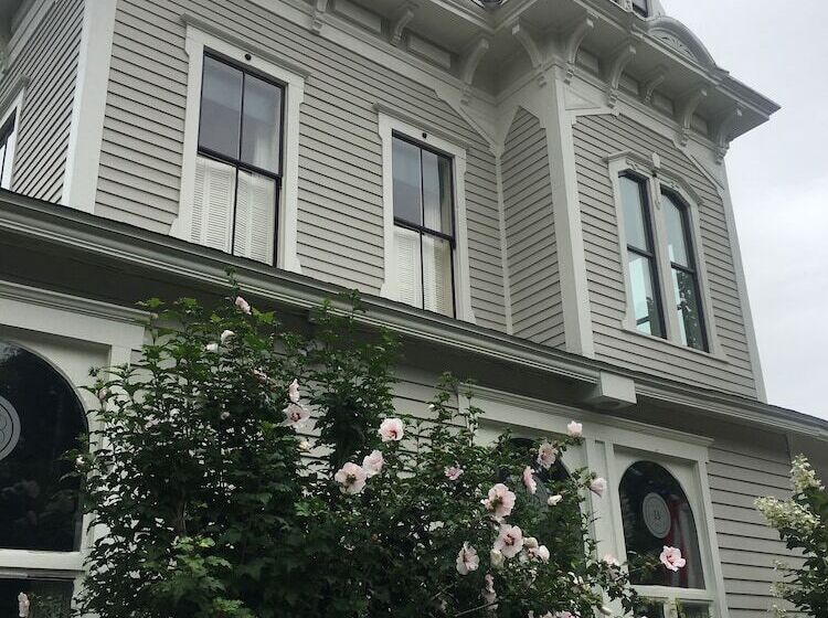 The Springwater Bed And Breakfast