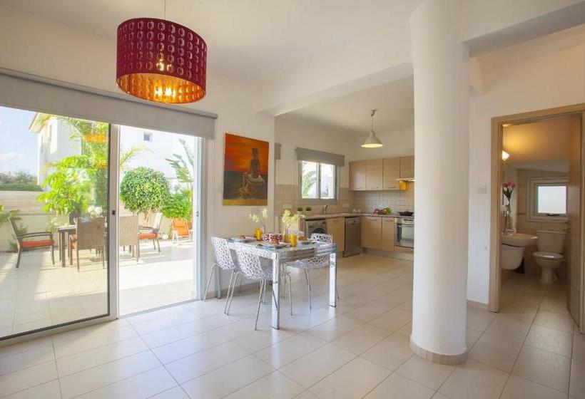 Protaras Villa Posidonas