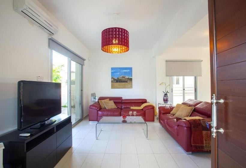 Protaras Villa Posidonas