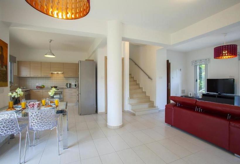 Protaras Villa Posidonas