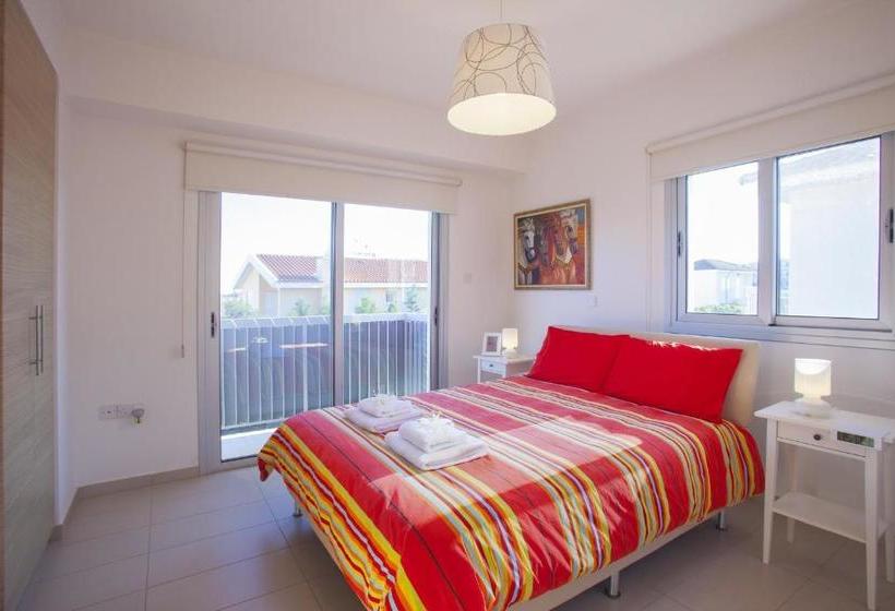 Protaras Villa Posidonas