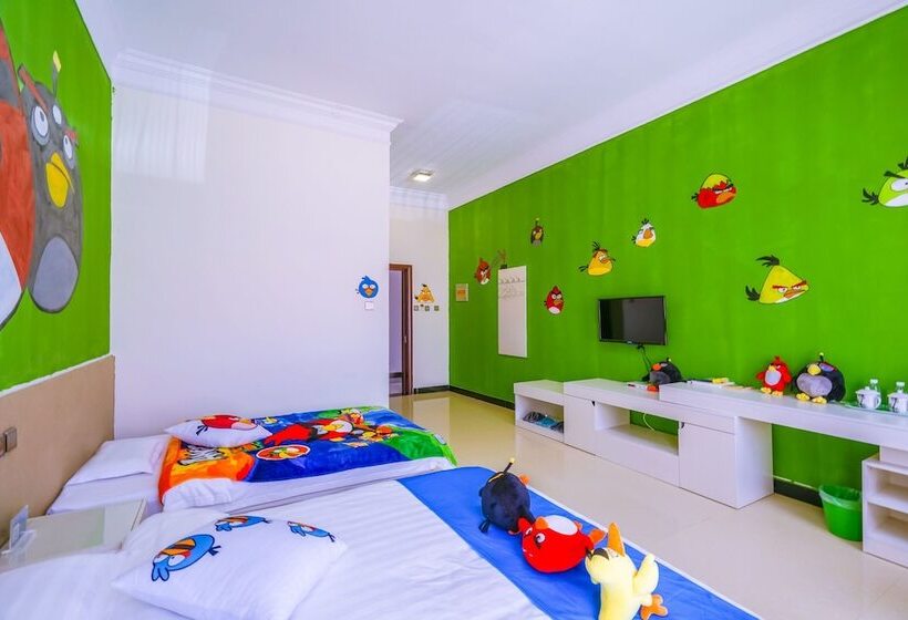 Yinyun Parent Child Theme Inn Shandianhu