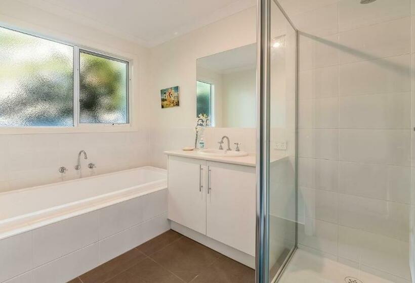 37 Barramundi Ave, Smiths Beach