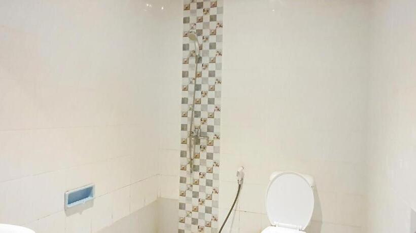 ベッドアンドブレックファースト 77 Sunset Plaza