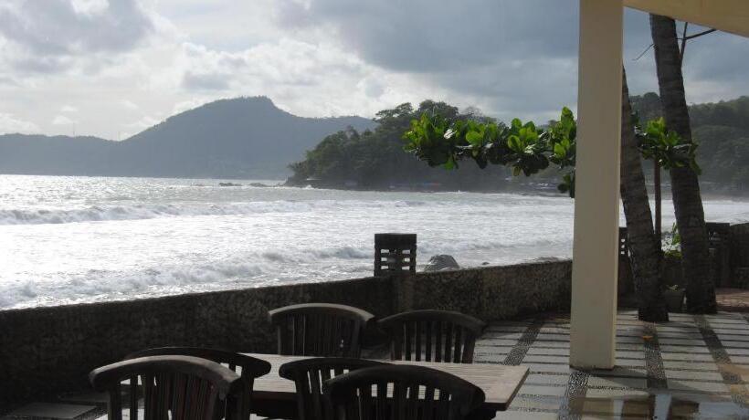 ベッドアンドブレックファースト 77 Sunset Plaza