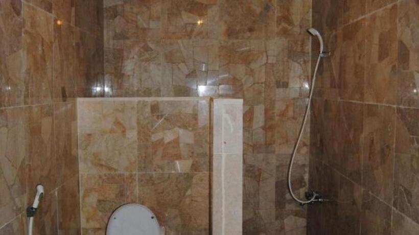 ベッドアンドブレックファースト 77 Sunset Plaza