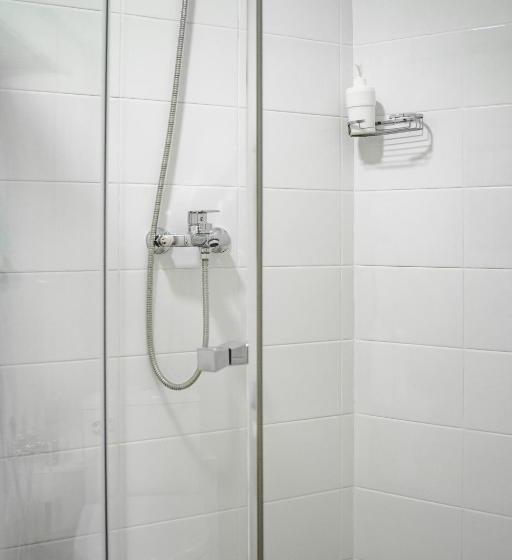 تختخواب و صبحانه Iceberg