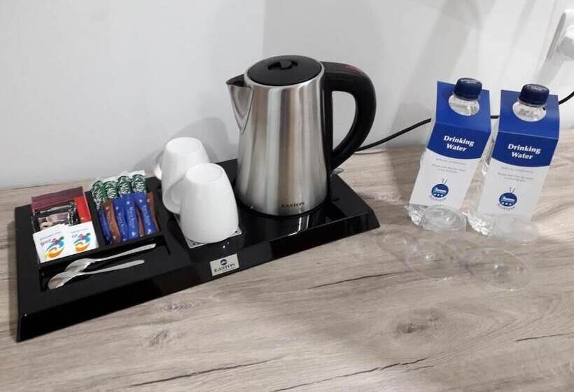 تختخواب و صبحانه Tj Boutique Accommodation