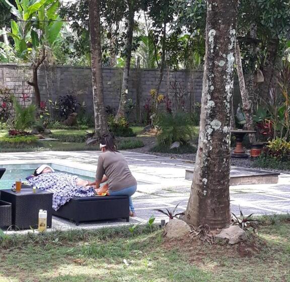 צימר Ubud Batan Nyuh Bed Breakfast & Spa