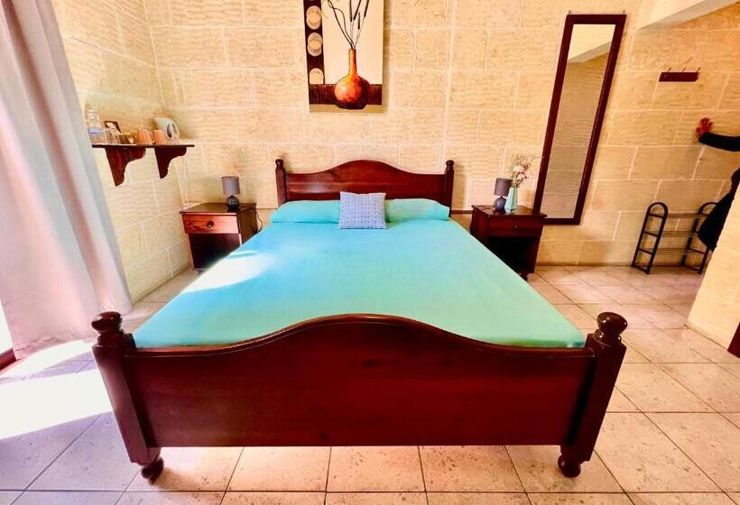 Grotto's Paradise B&b