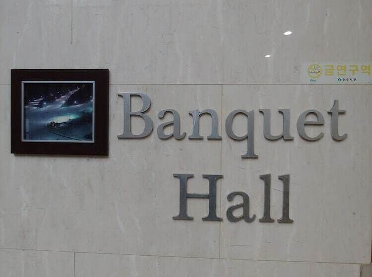 Healingnsajo Resort Chungju Suanbo