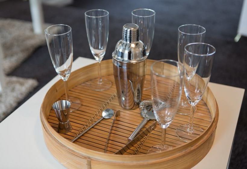 فندق فئة نجمة واحدة 4 Degrees West