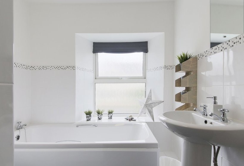 فندق فئة نجمة واحدة 4 Degrees West