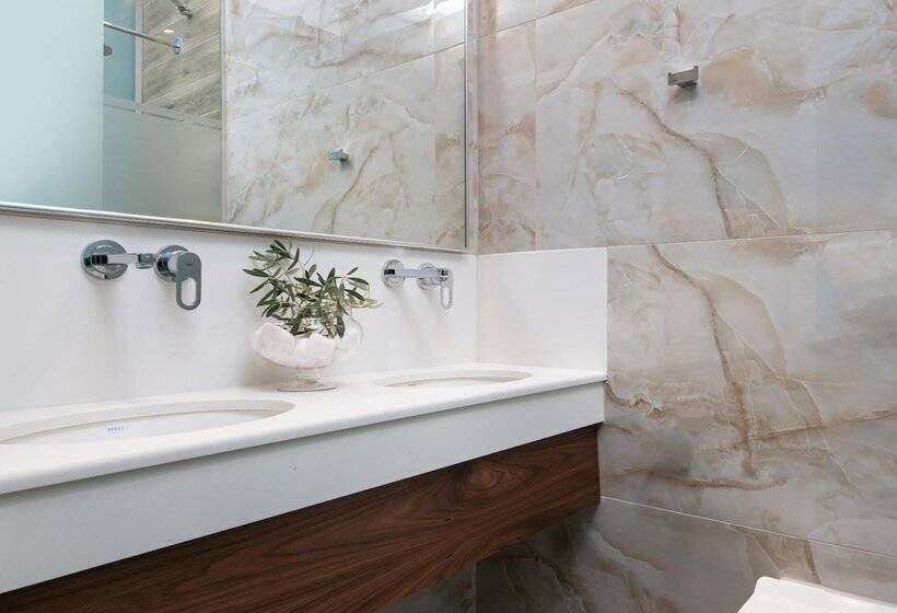 פונדק 4 You Boutique