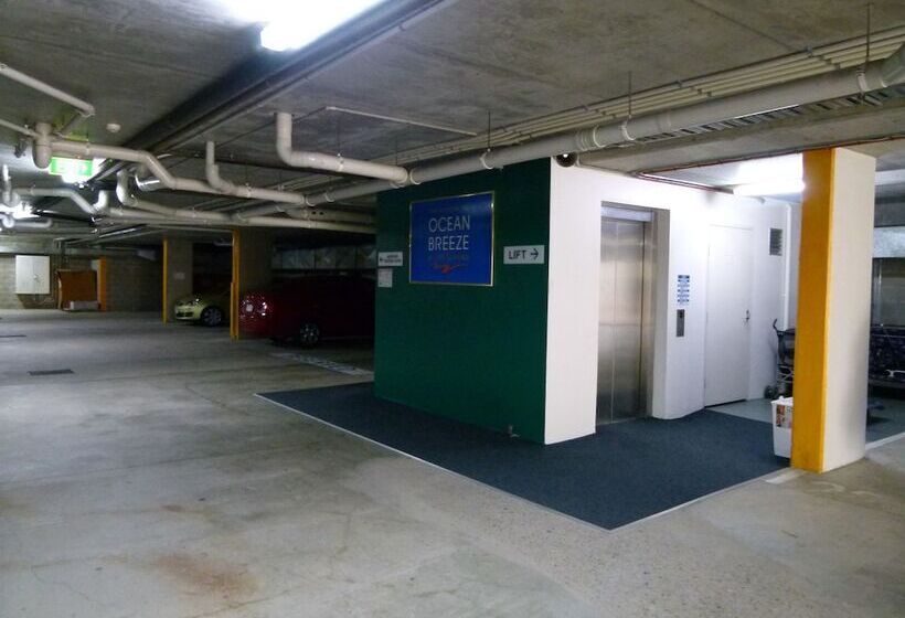 פונדק Madison Ocean Breeze Apartments