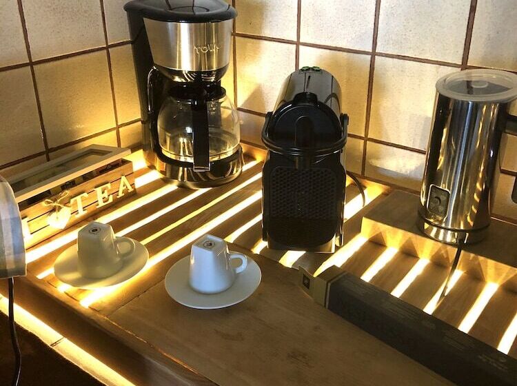 مسافرخانه Narcisa Farmhouse B&b