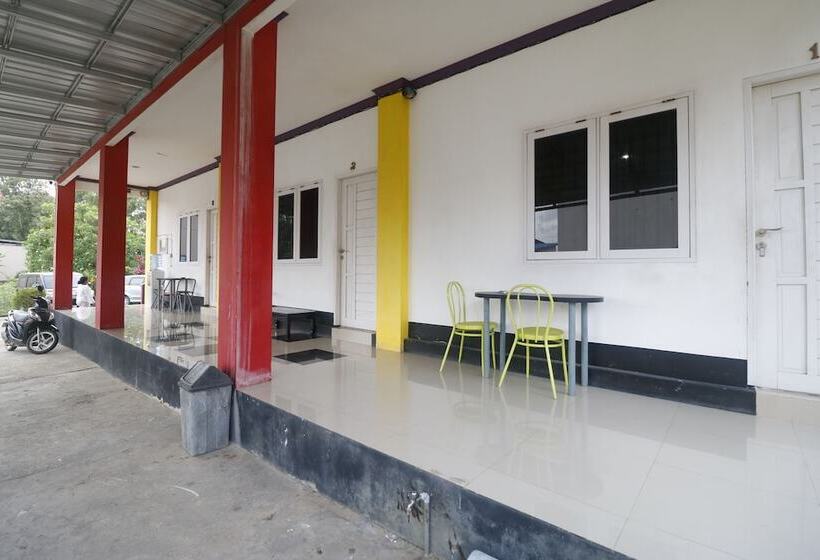 فندق فئة نجمة واحدة Reddoorz Syariah Near Bscc Dome