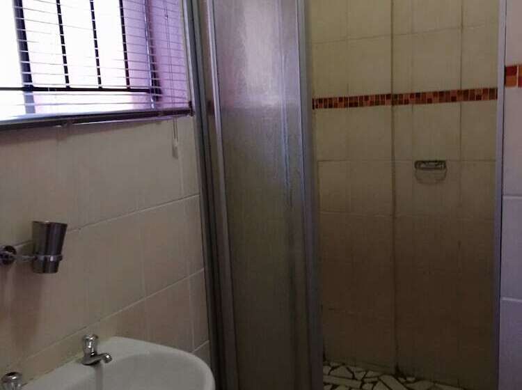 여관 Sentlhaga Guest House